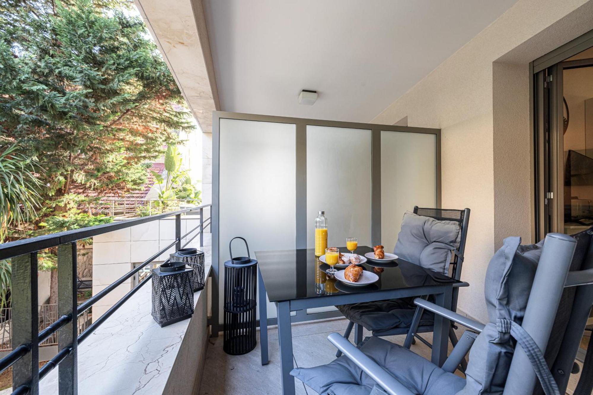 Studio Centre Terrasse Climatisation 50M Plage Menton Bagian luar foto