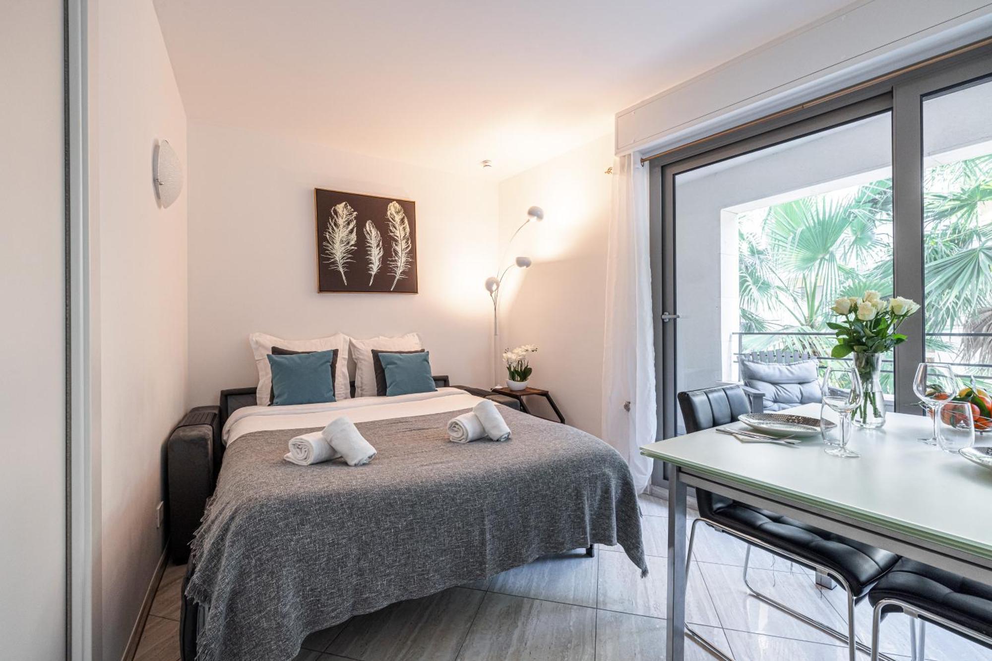 Studio Centre Terrasse Climatisation 50M Plage Menton Bagian luar foto