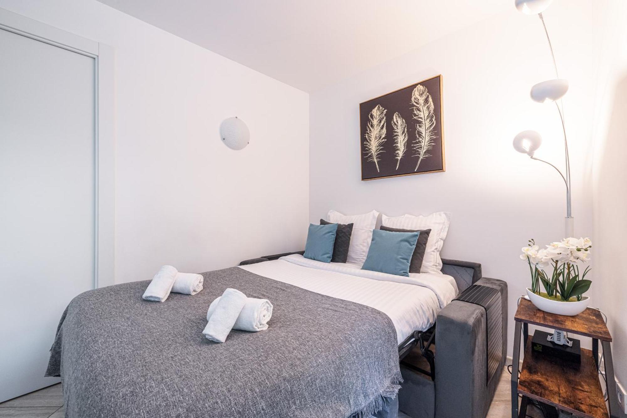 Studio Centre Terrasse Climatisation 50M Plage Menton Bagian luar foto