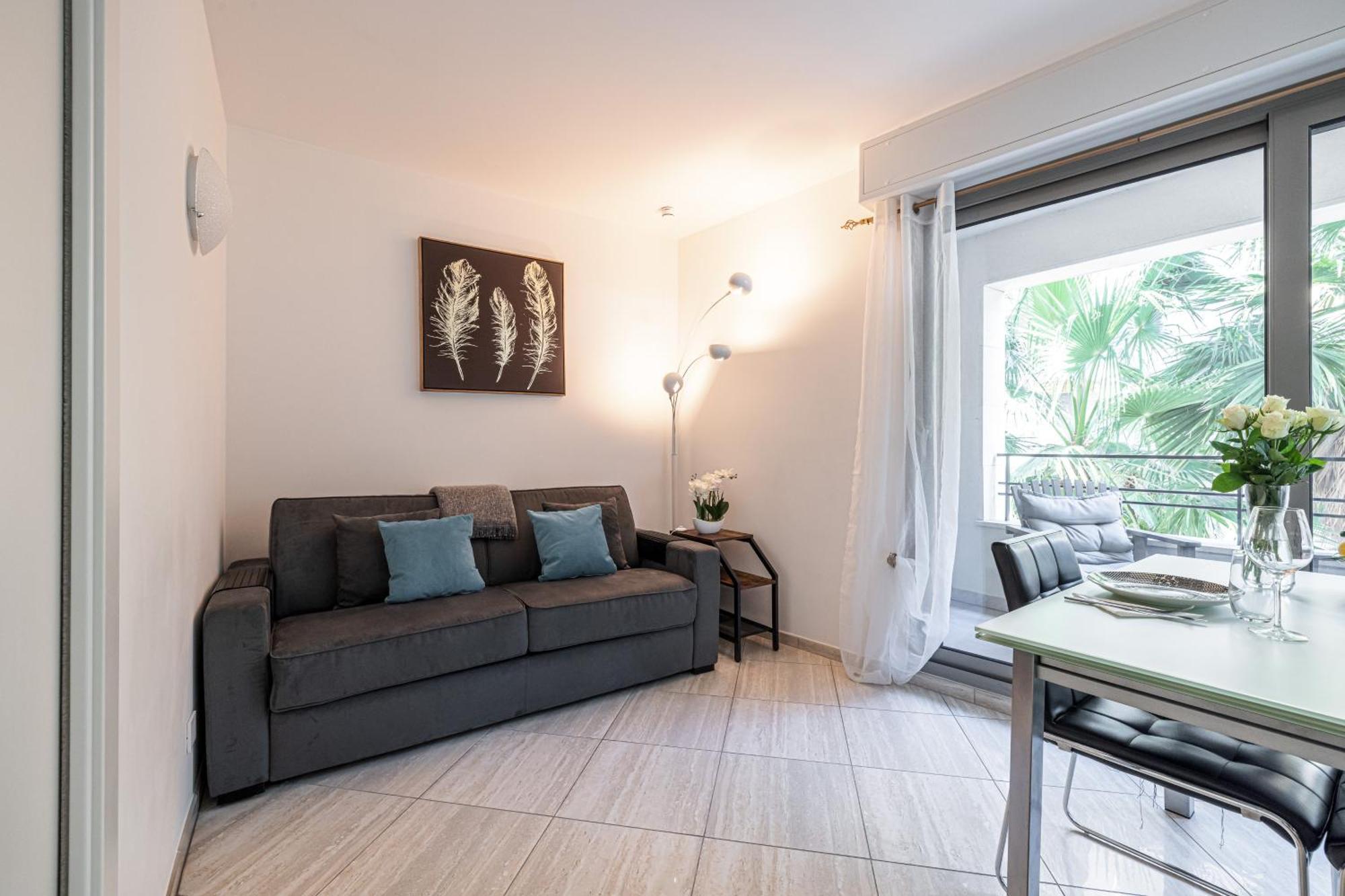Studio Centre Terrasse Climatisation 50M Plage Menton Bagian luar foto